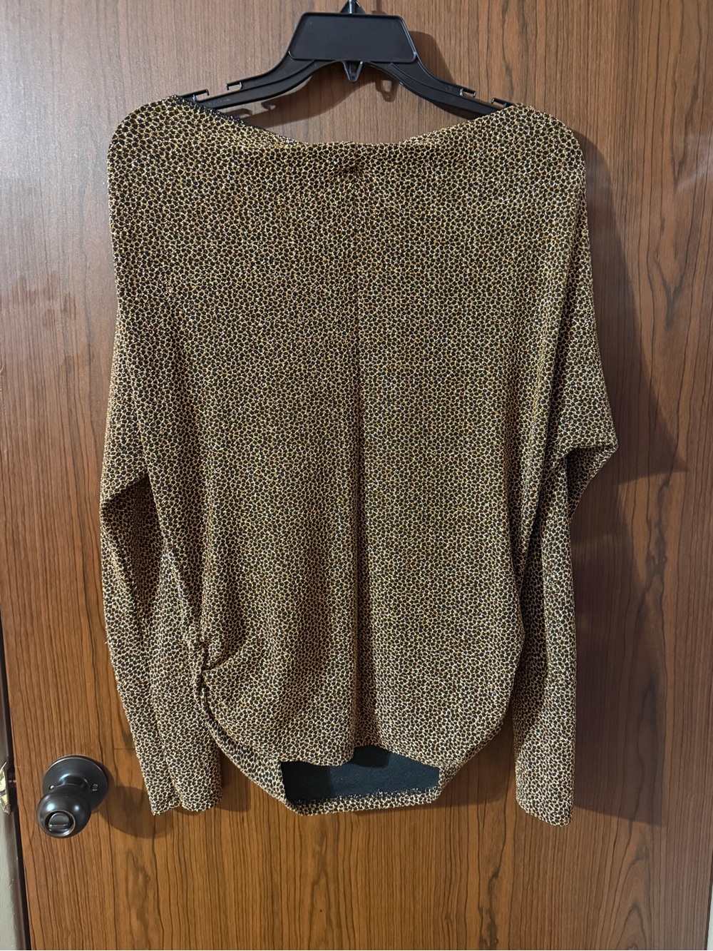 Women’s Lightweight Long-Sleeve Sweater in Brown Speckle- Daytrip - Picture 2 of 4